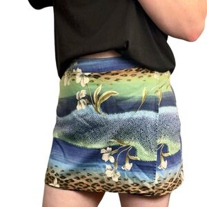View Skort Blue Green Mixed Print Cotton Blend Size 10 Medium Made in USA